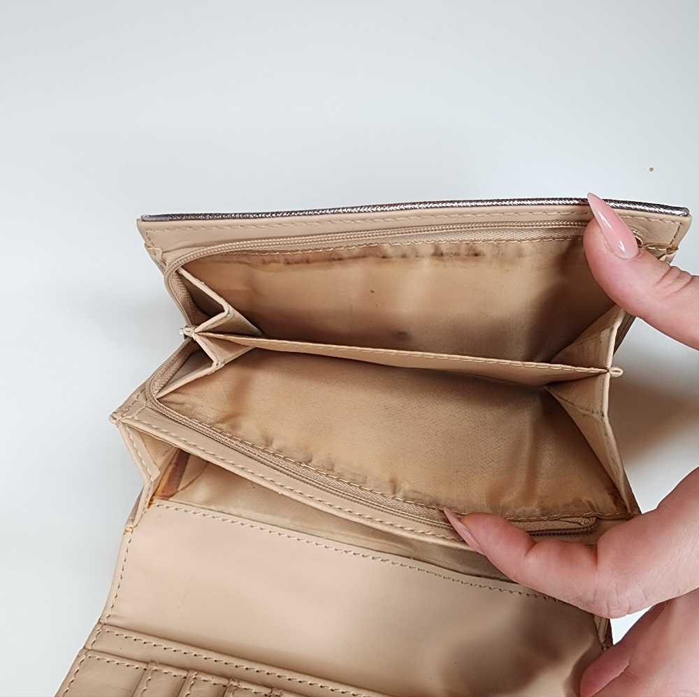 GUESS wallet - Picture 5 of 5